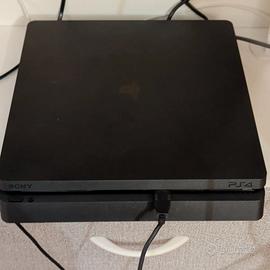 PlayStation 4 Slim (PS4) Usata (consegna a mano)