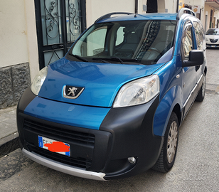 Peugeot bipper teepee