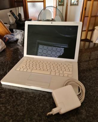 MackBook (non funzionante) + Caricatore