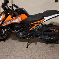 KTM 125 Duke - 201