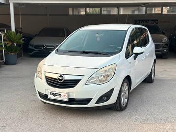 Opel Meriva 1.3 CDTI 95CV ecoFLEX Cosmo '11