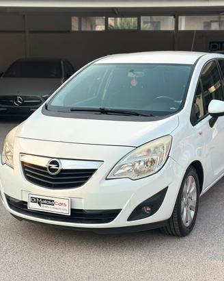 Opel Meriva 1.3 CDTI 95CV ecoFLEX Cosmo '11