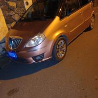 lancia musa platino cambio automatico 