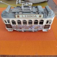 Modellino Tram in latta stile vintage 