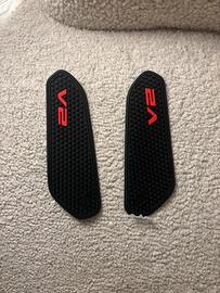 Adesivi laterali antiscivolo Ducati serbatoio v2