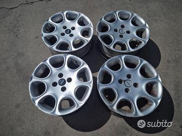 Cerchi In Lega Da 15" Per Fiat Multipla - Marea