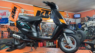 Piaggio Zip  Fast Rider