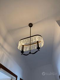 Lampadario moderno con cristalli – elegante e lumi