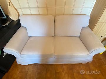 Divano 2 posti IKEA Ektorp grigio chiaro