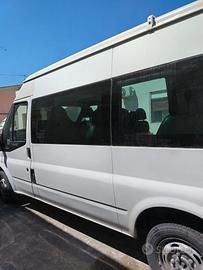 Ford transit 9posti.     9300