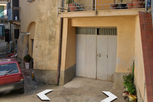 Casa indipendente + terreno e oliveto