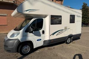 Camper McLouis lagan garage grande