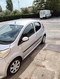 Auto Peugeot 108
