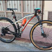 Mountain bike Scapin Oraklo