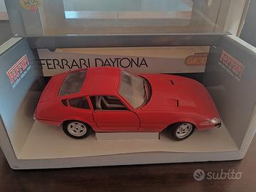 Ferrari Daytona 365 GTB/4 Berlina 1969 - 1:18