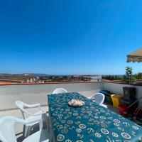 Elegante Bilocale con Terrazza e vista Asinara