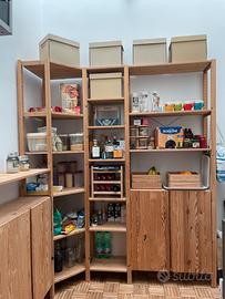 Struttura angolare in legno massello