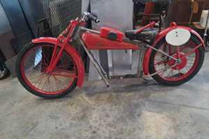 Moto guzzi 500 , sportivo c2v 1927