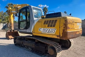 ESCAVATORE CINGOLATO NEW HOLLAND E 215
