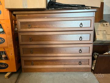 Cassettiera/comó a 4 cassetti