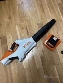 Stihl BGA 86 con batteria AP 300 e AL 300