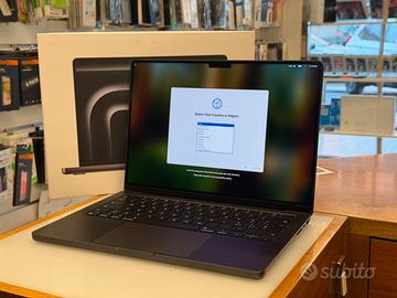 MacBook Pro 14” M3 PRO
