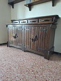 Arredamento in legno