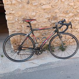 Bici da corsa Ridley modello Damocles. 