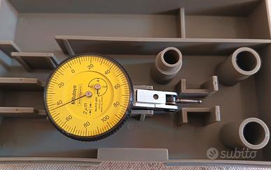 Comparatore a leva bimillesimale 