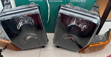 Proiettori jeep commander