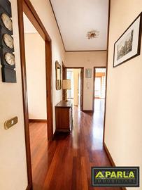 Appartamento di 160 m² con 5 locali a Canicattì