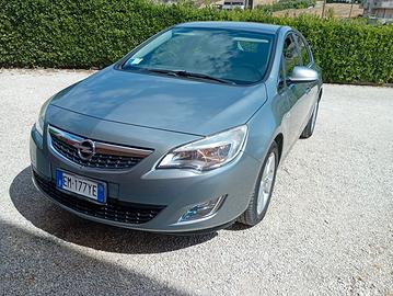 Opel Astra 1700 cdti