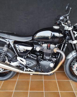 Triumph Speed Twin 1200