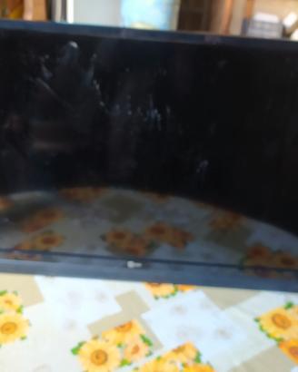 TV 32 pollici Telesystem smart TV leggi!!!