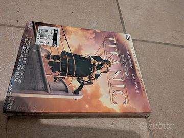 Titanic Blue ray. nuovo. confezionato