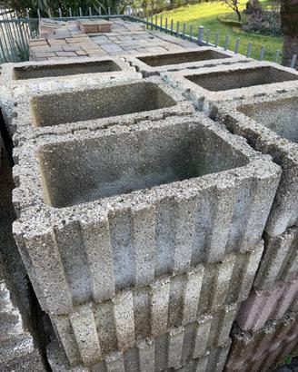 Blocchi autobloccanti in calcestruzzo
