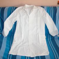 Camice da lavoro bianco da uomo.