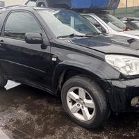 Toyota Rav 4 2.0 diesel solo per ricambi