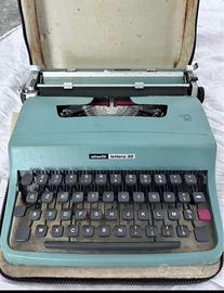 Macchina da scrivere  olivetti 32