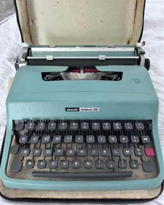 Macchina da scrivere  olivetti 32