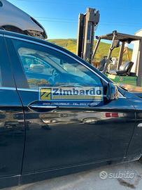 Porta anteriore destra bmw f10 520 del 2010
