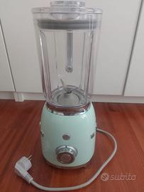 Frullatore da tavolo SMEG 