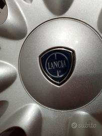 Copri cerchio originale Lancia YpSilon 15 pollici
