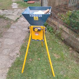 Macina cereali elettrico