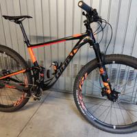 Stupenda MTB Full Giant Anthem 29 Taglia L