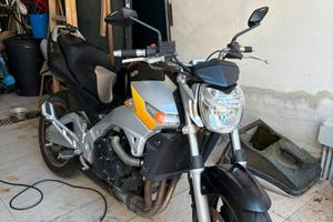 Suzuki GSR 600