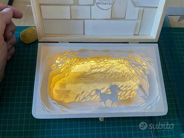 Scrigno/Lampada - scena marina In legno e carta