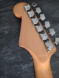  chitarra elettrica 