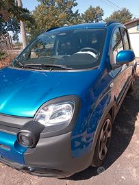 FIAT Pandina 1.0 FireFly 65 CV Hybrid Cross