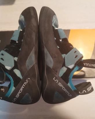 ARRAMPICATA LA SPORTIVA TARANTULA  48